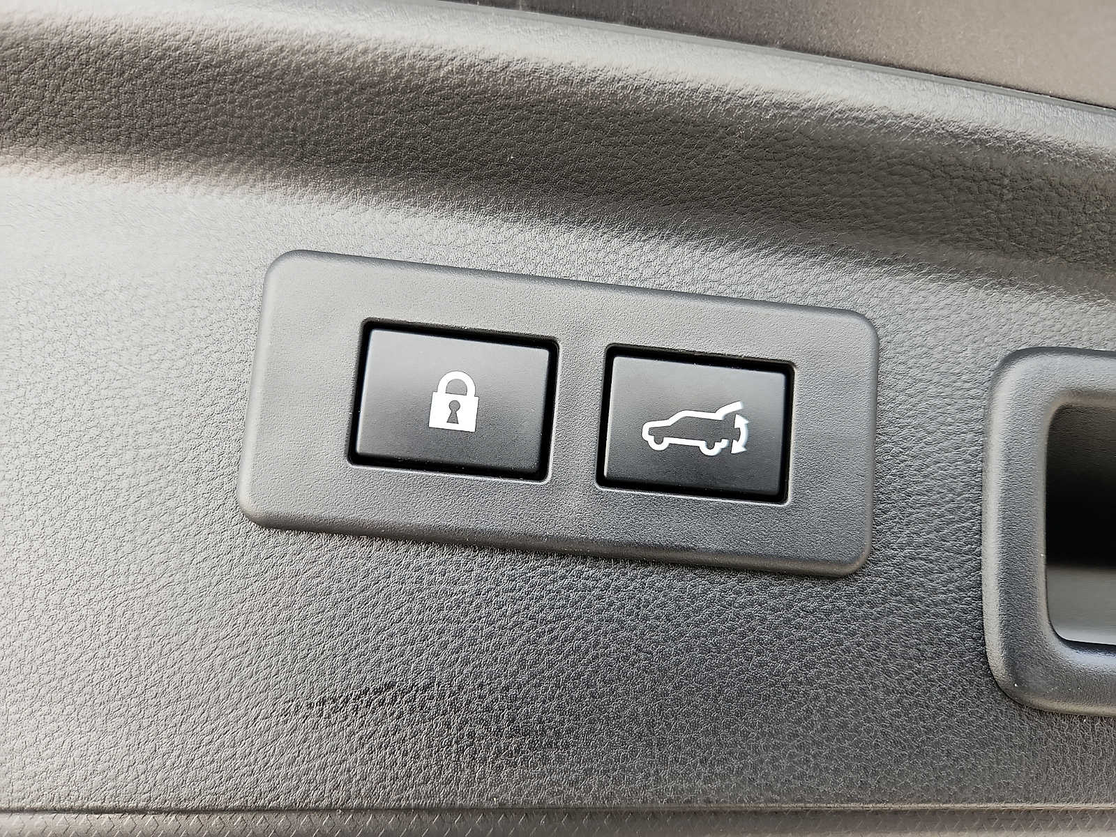 2024 Subaru Forester Touring - Photo 29