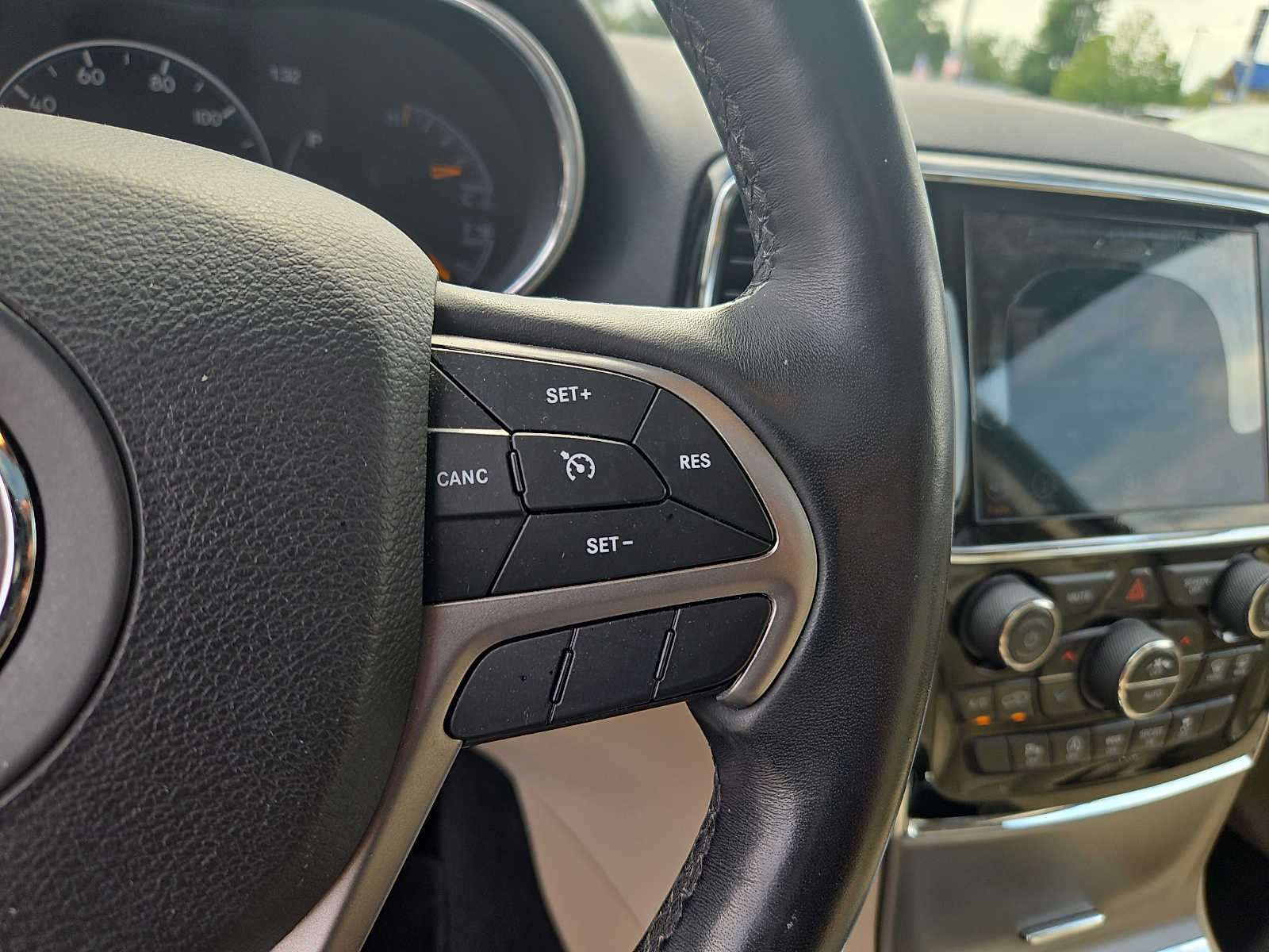 2019 Jeep Grand Cherokee Limited - Photo 22