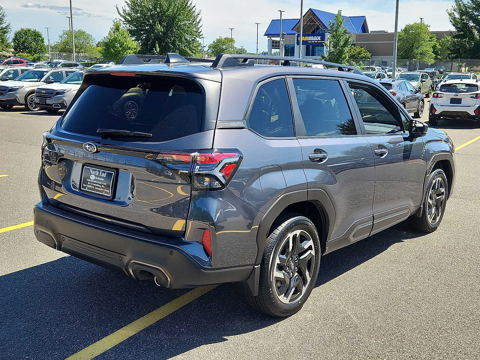 2025 Subaru Forester Limited photo 4