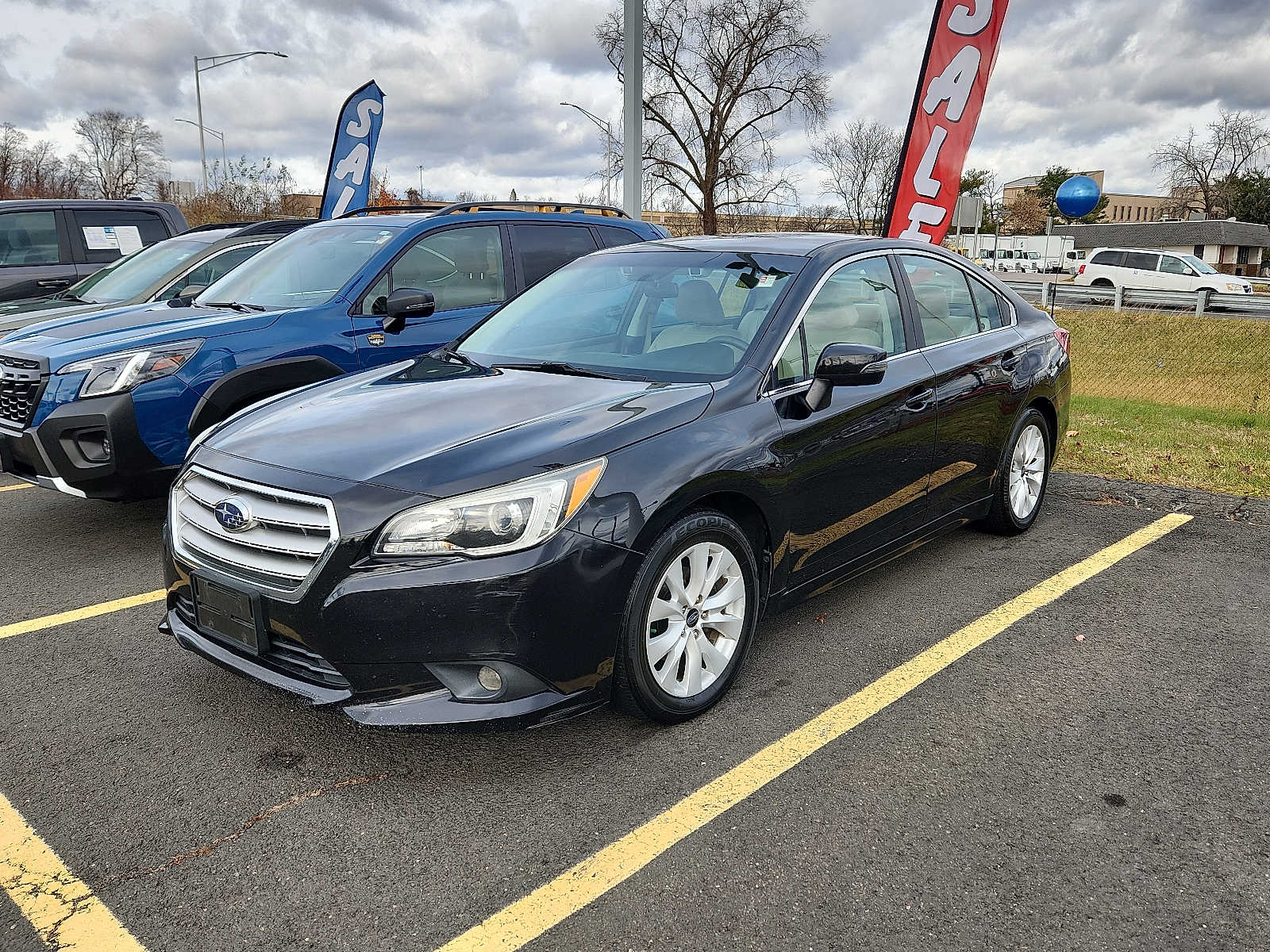 2016 Subaru Legacy 2.5i Premium photo 2