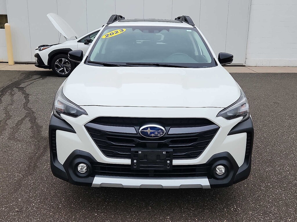 Used 2023 Subaru Outback Limited CVT