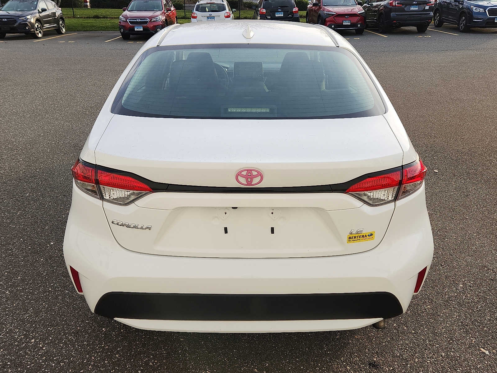 2020 Toyota Corolla LE photo 4