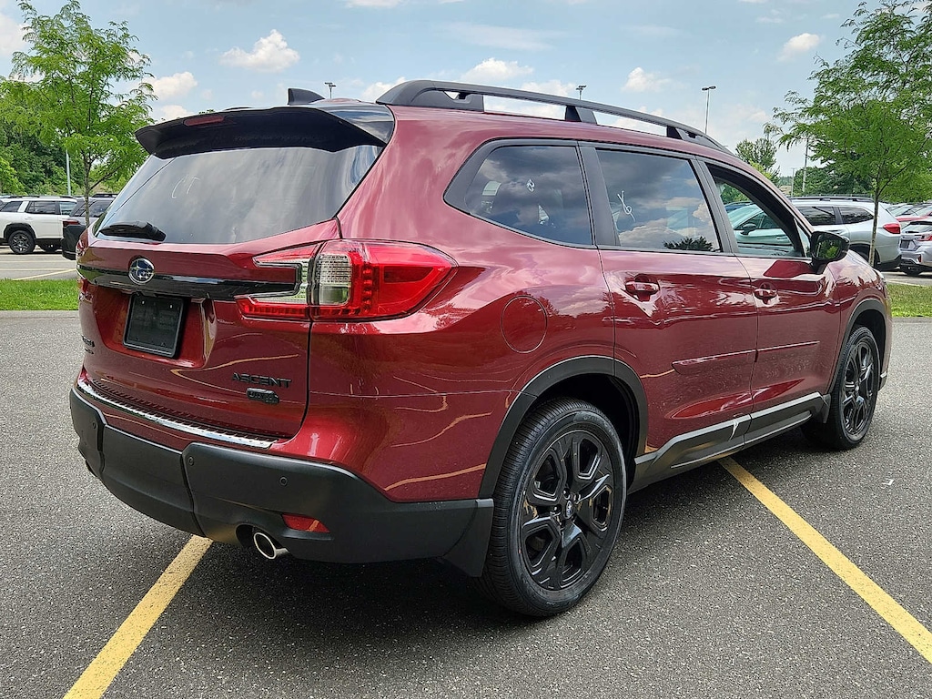 New 2026 Subaru Ascent Onyx Edition Touring 7-Passenger SUV