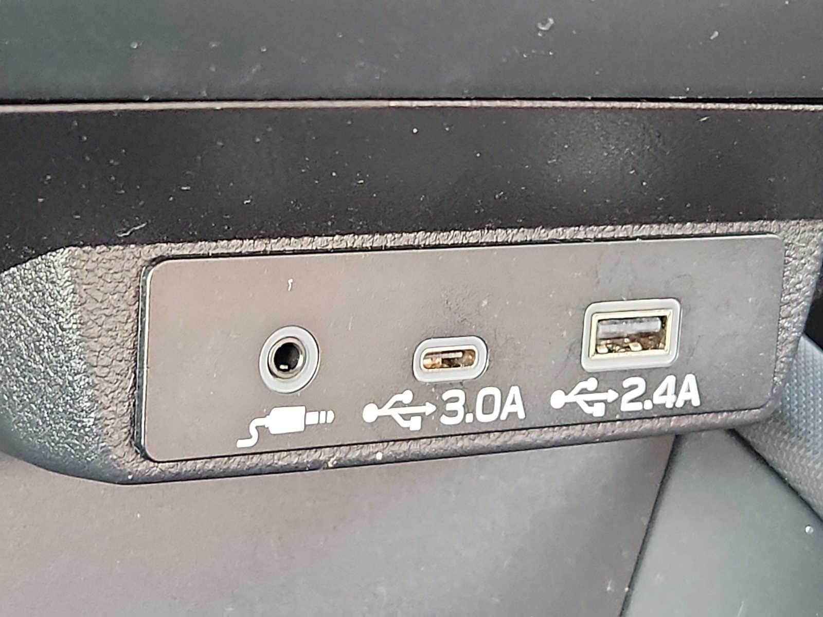 2025 Subaru Forester Premium - Photo 24