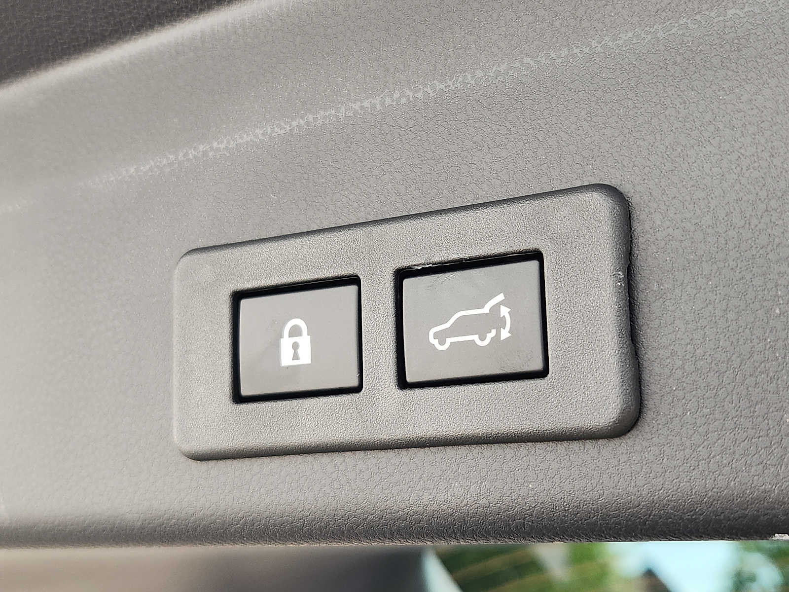 2025 Subaru Ascent Premium - Photo 28