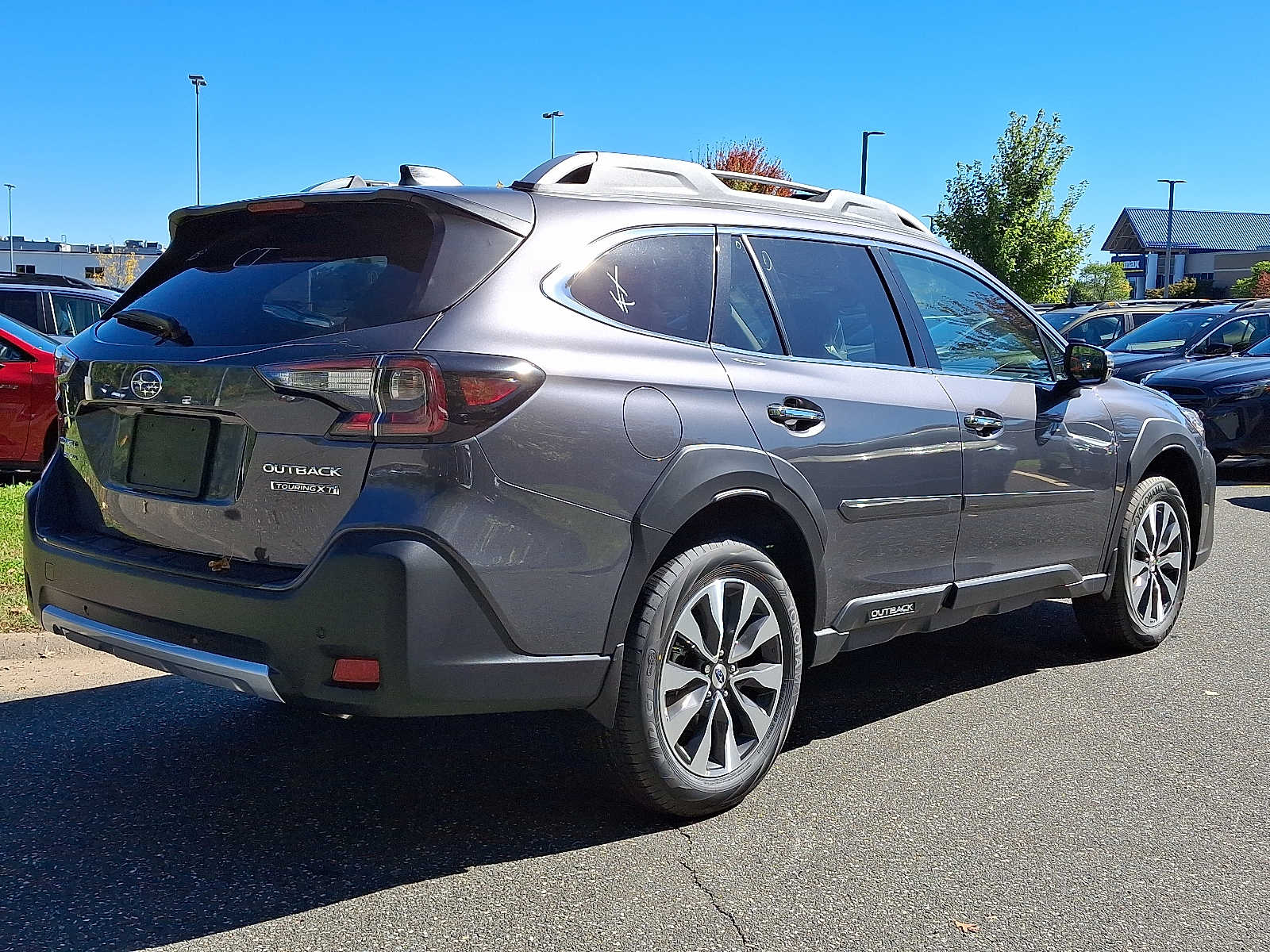 2025 Subaru Outback Touring XT photo 3