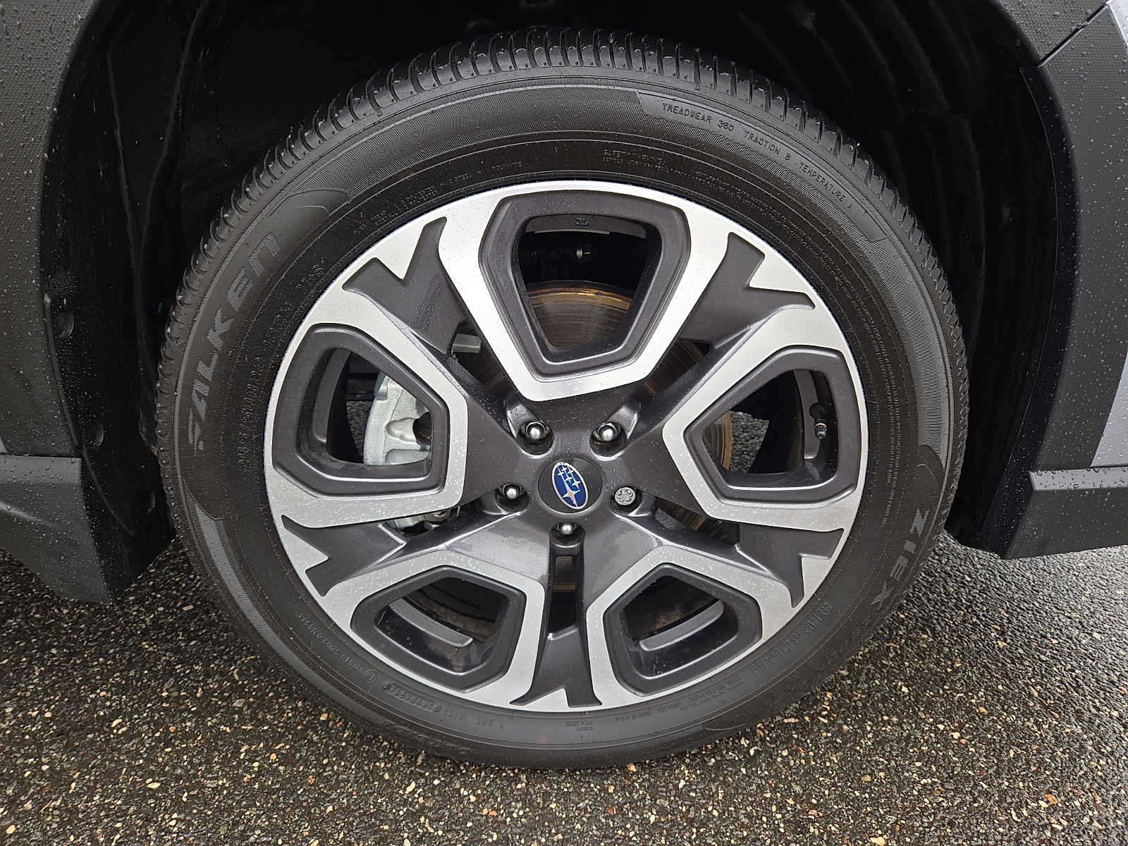 2025 Subaru Ascent Limited - Photo 7