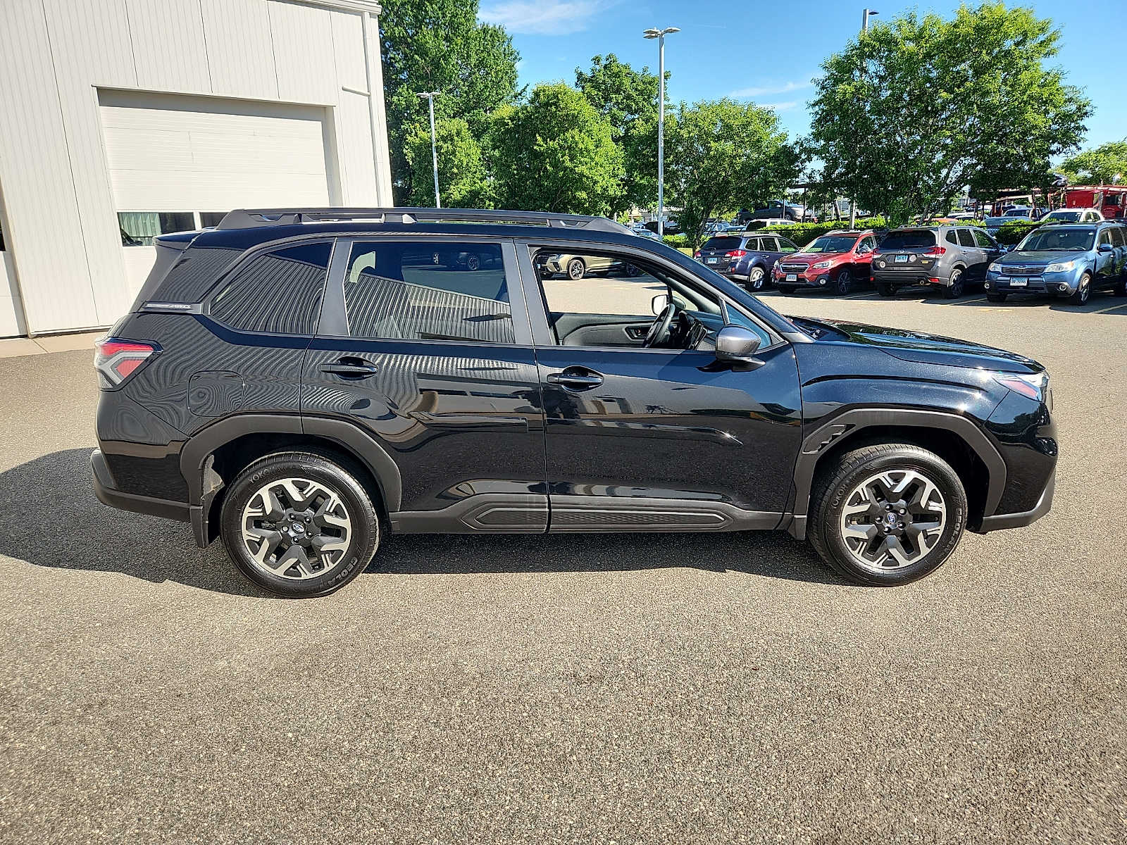 2025 Subaru Forester Premium - Photo 7