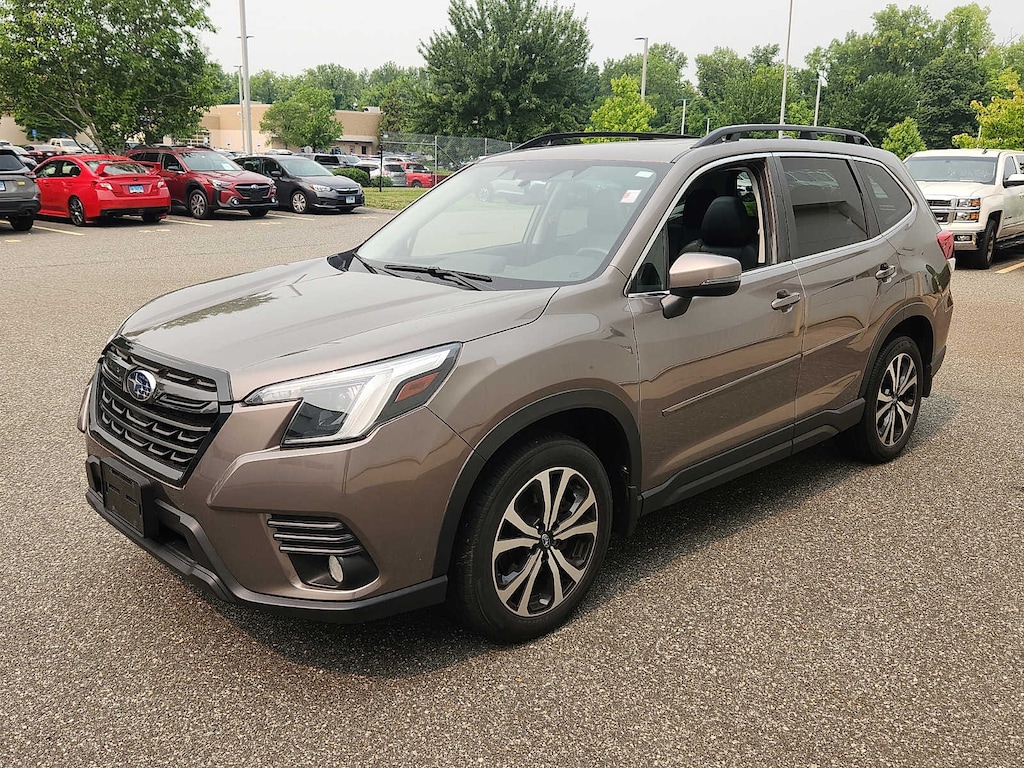 Used 2023 Subaru Forester Limited CVT