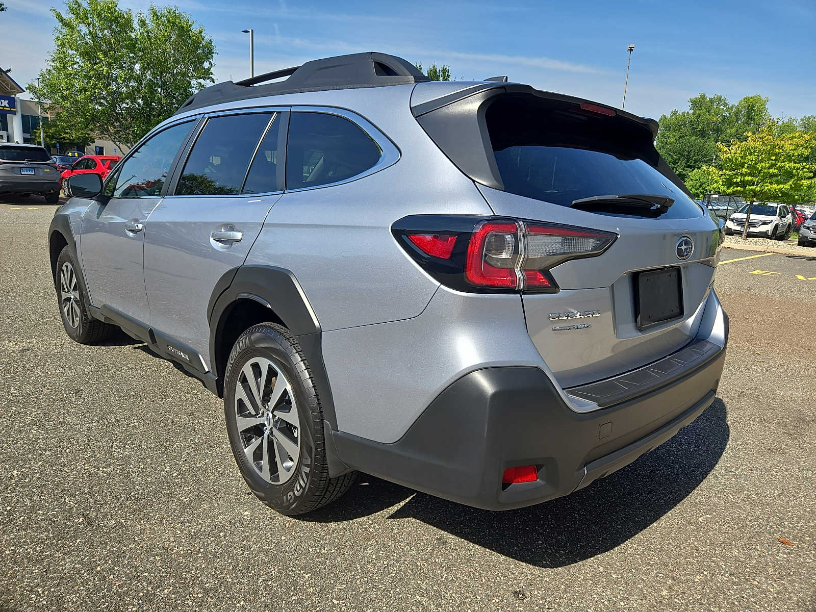 2025 Subaru Outback Premium - Photo 4