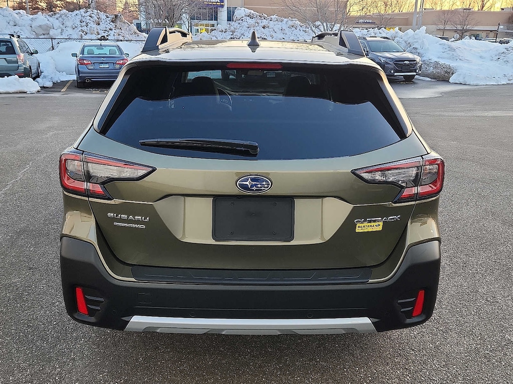 Used 2021 Subaru Outback Limited CVT