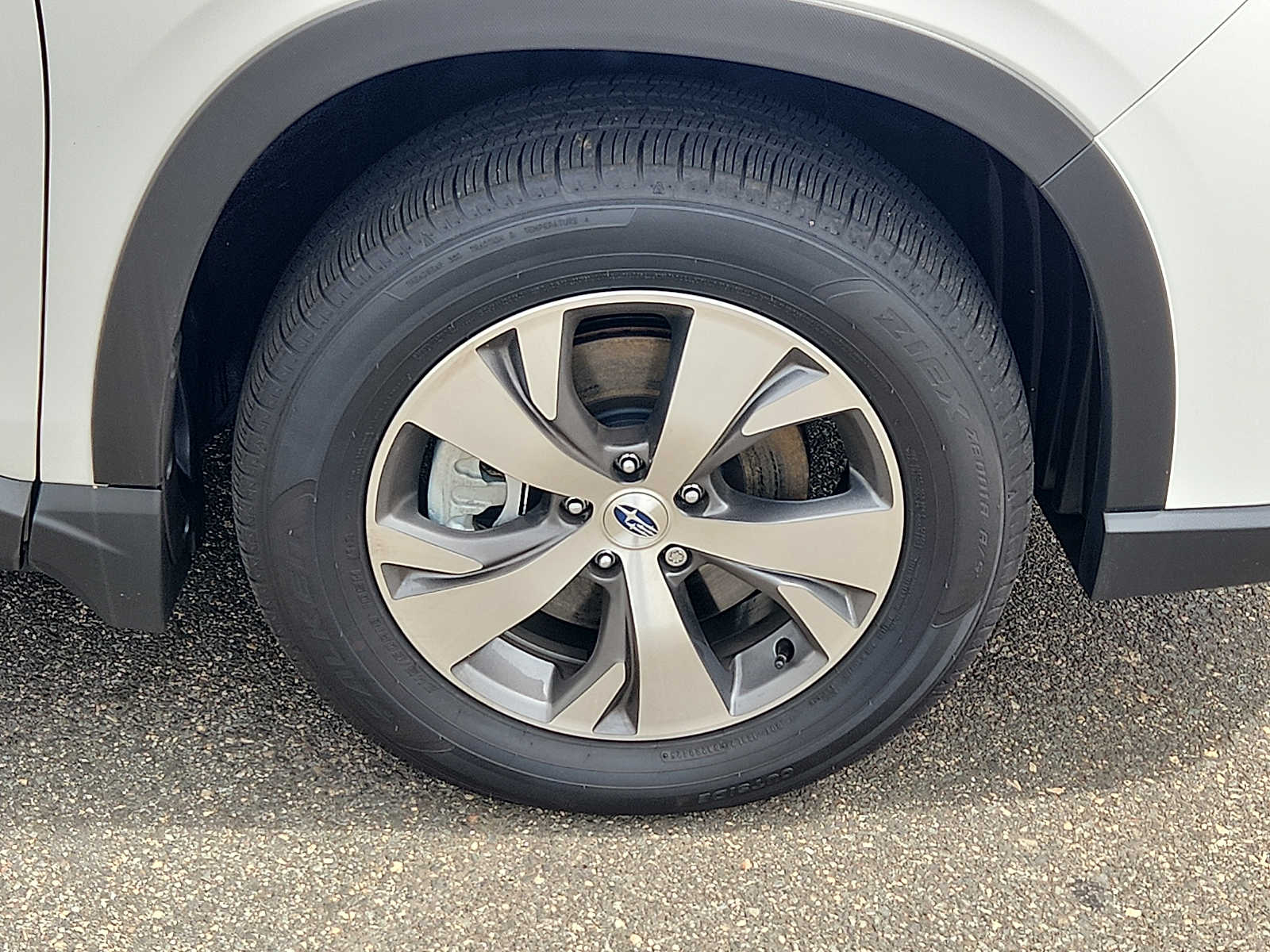 2025 Subaru Ascent Premium - Photo 8