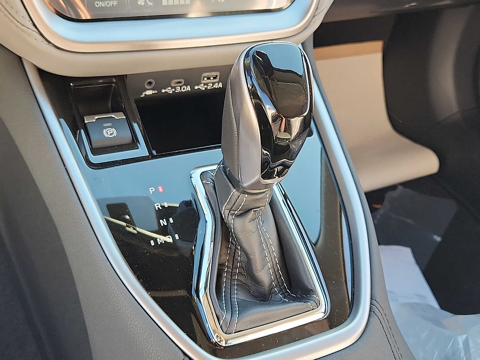 2025 Subaru Outback Premium - Photo 14