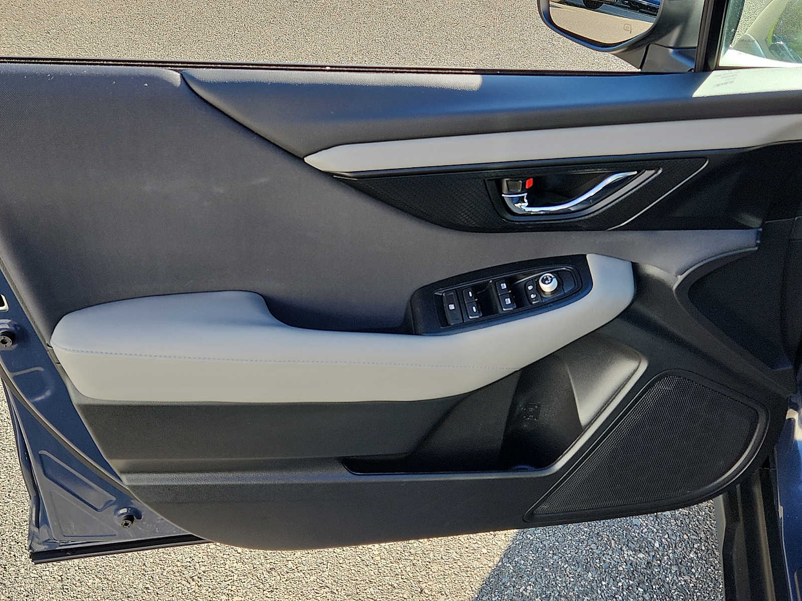 2025 Subaru Outback Premium - Photo 12