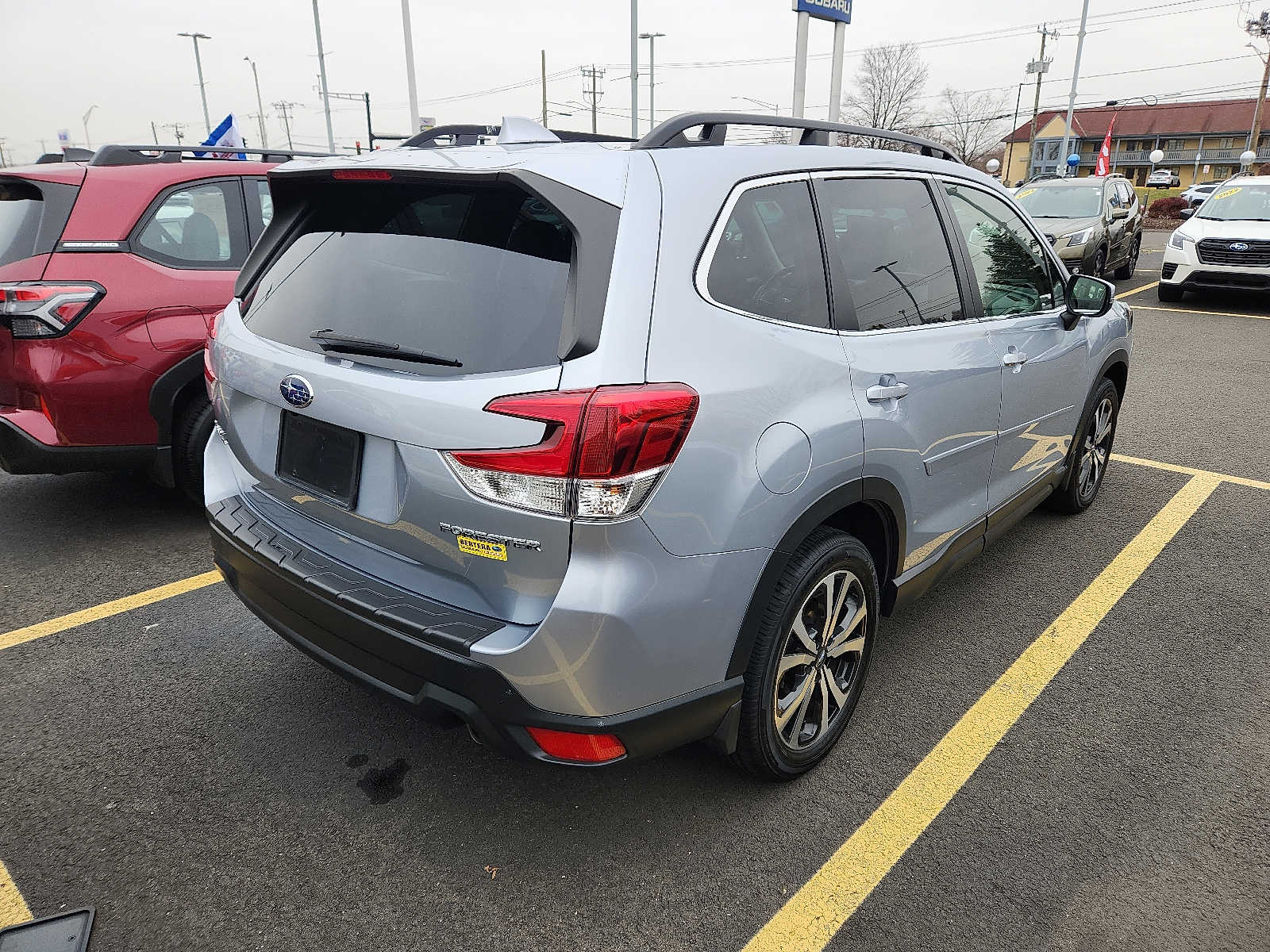 2023 Subaru Forester Limited photo 4