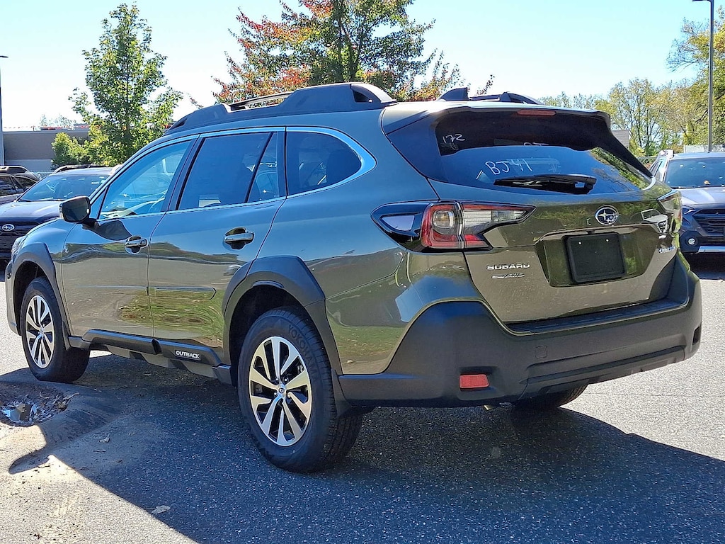 New 2025 Subaru Outback Premium SUV