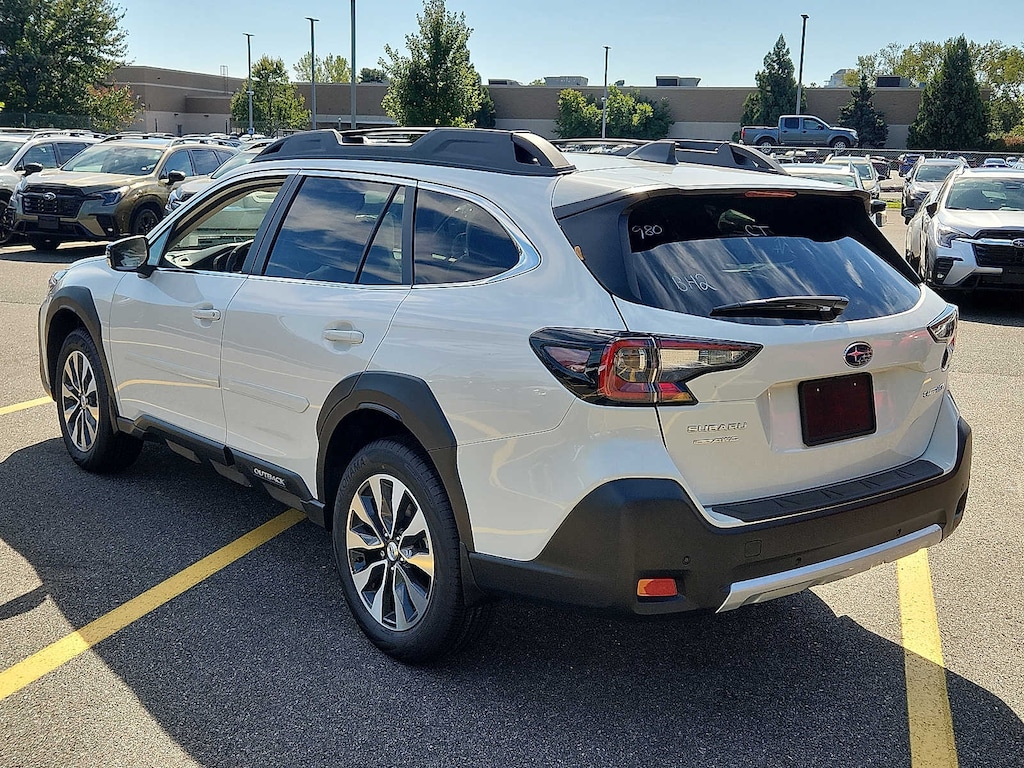 New 2025 Subaru Outback Limited SUV