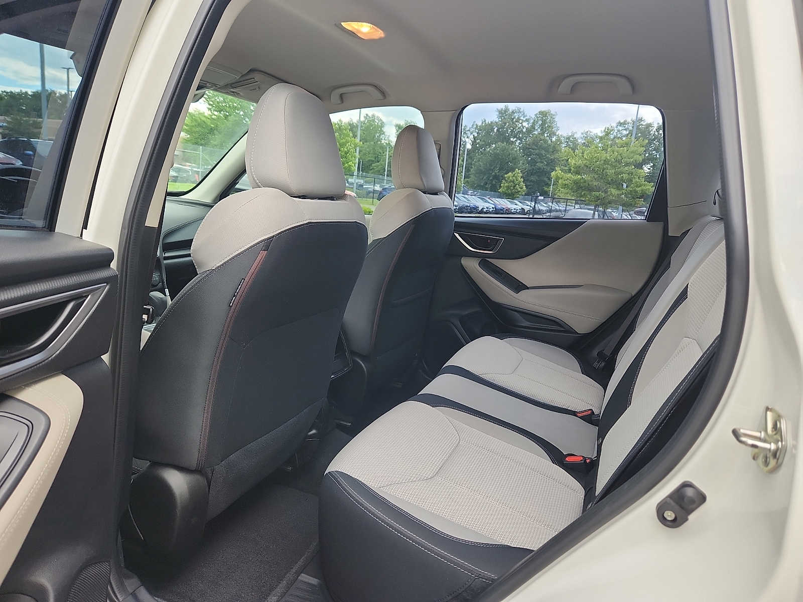 2020 Subaru Forester Base - Photo 10