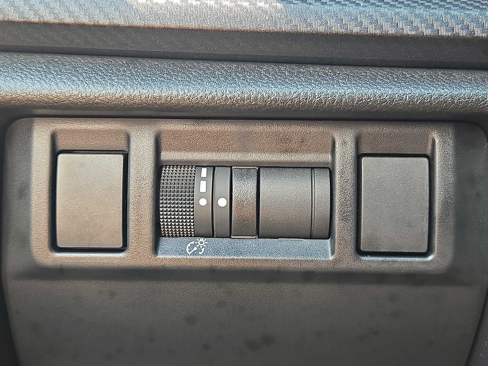 2025 Subaru Crosstrek Sport - Photo 23