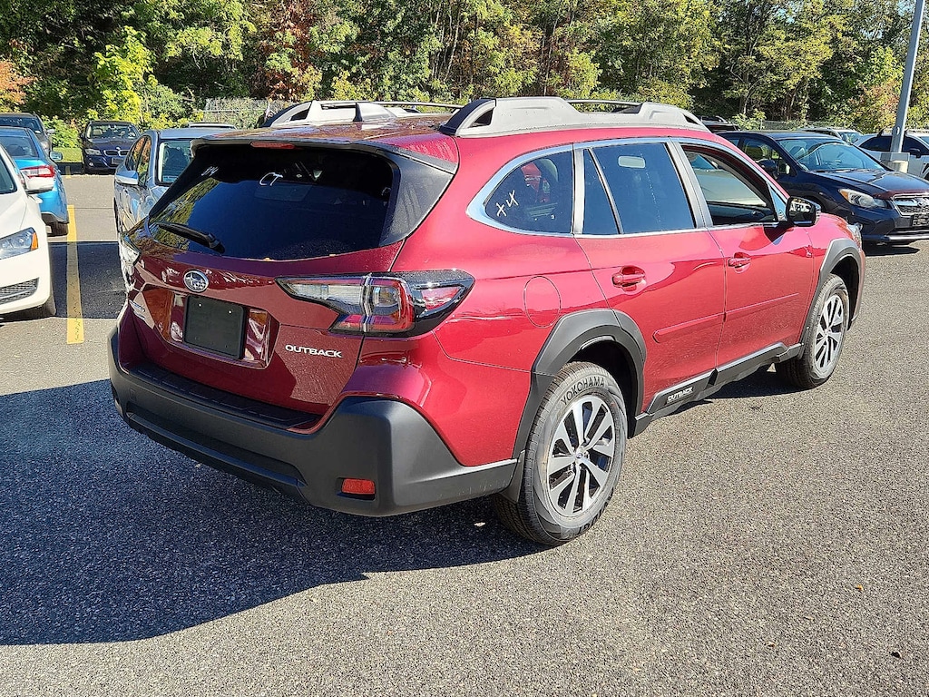 New 2025 Subaru Outback Premium SUV