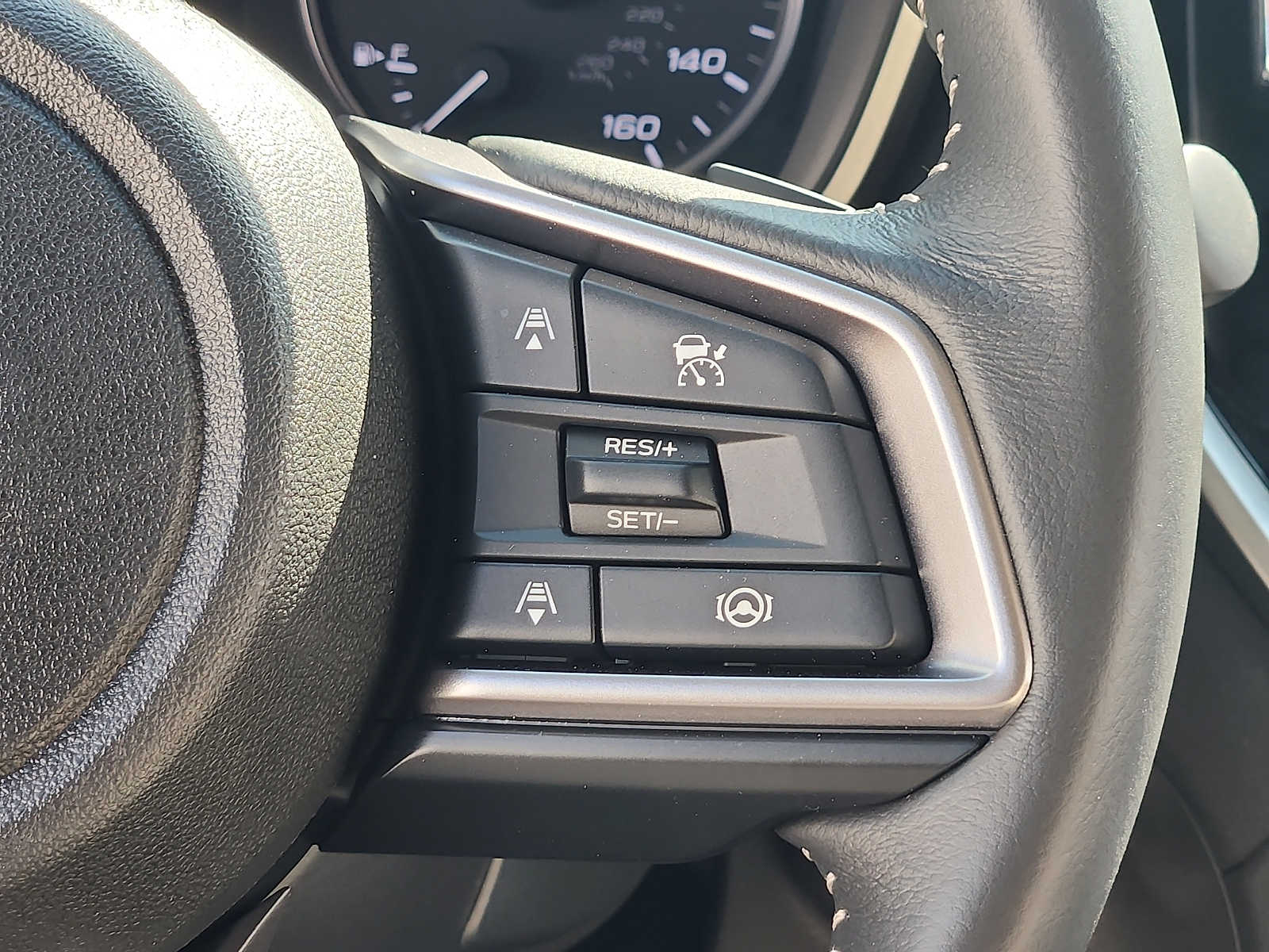 2025 Subaru Ascent Premium - Photo 19
