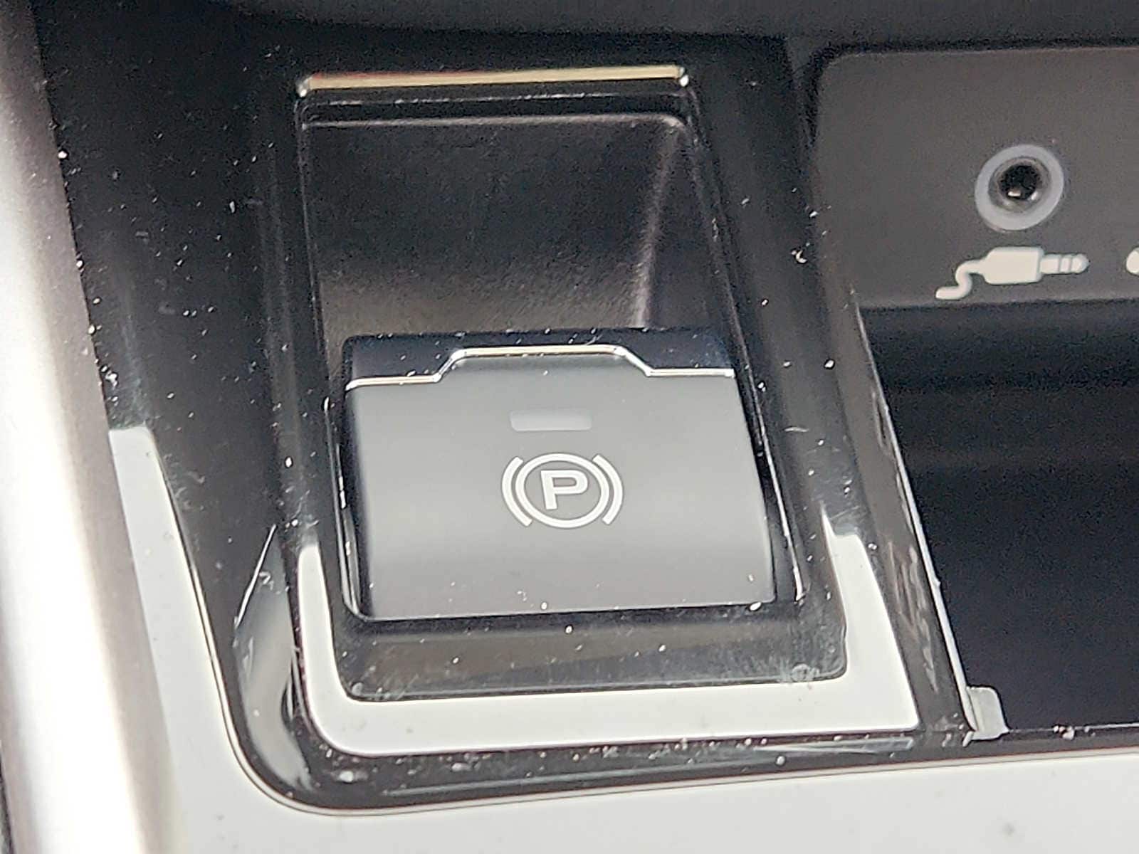 2025 Subaru Legacy Premium - Photo 25