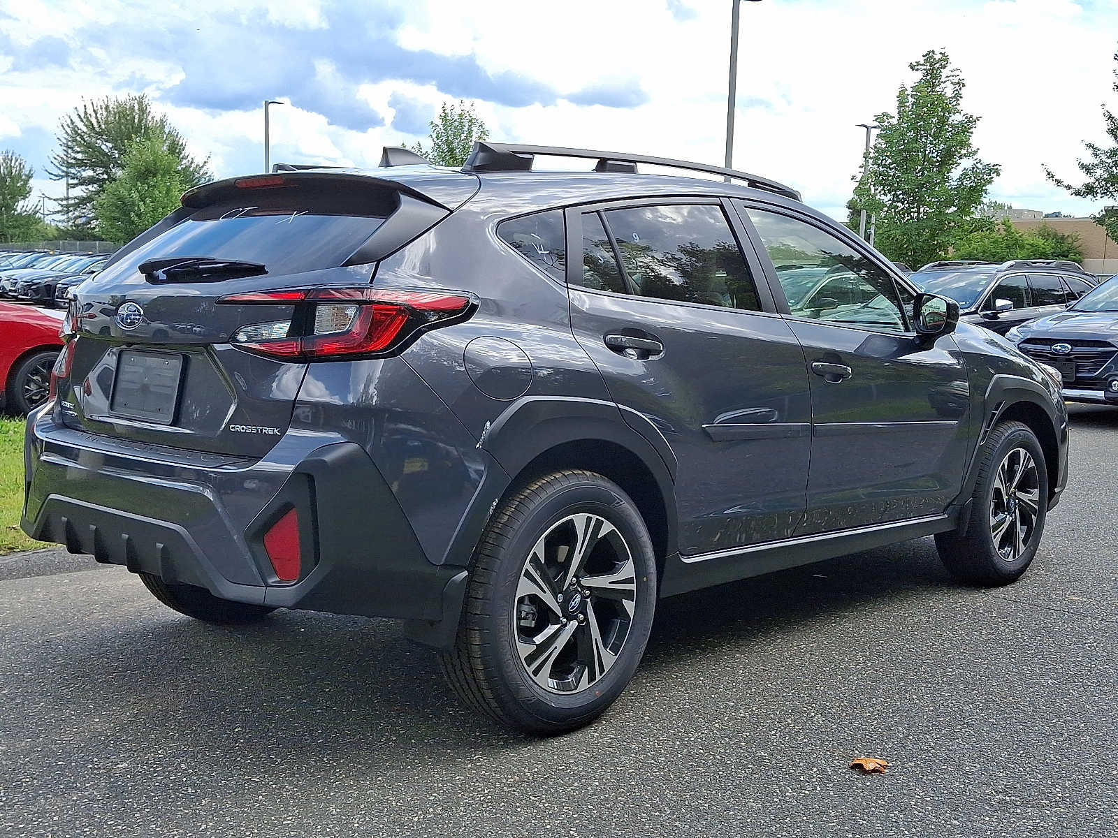 2025 Subaru Crosstrek Premium photo 3