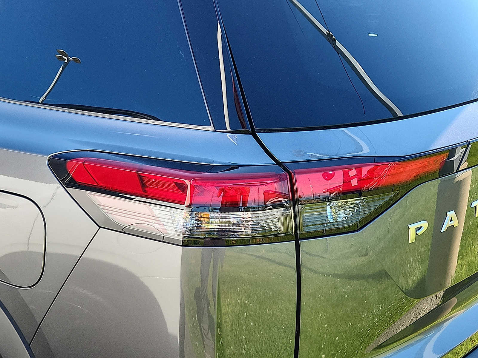 2024 Nissan Pathfinder S - Photo 10