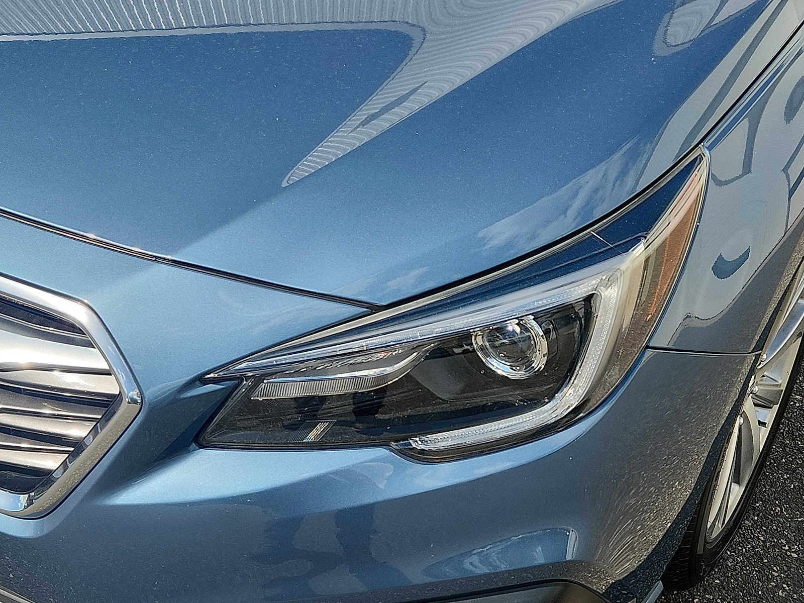 2018 Subaru Legacy Limited - Photo 9
