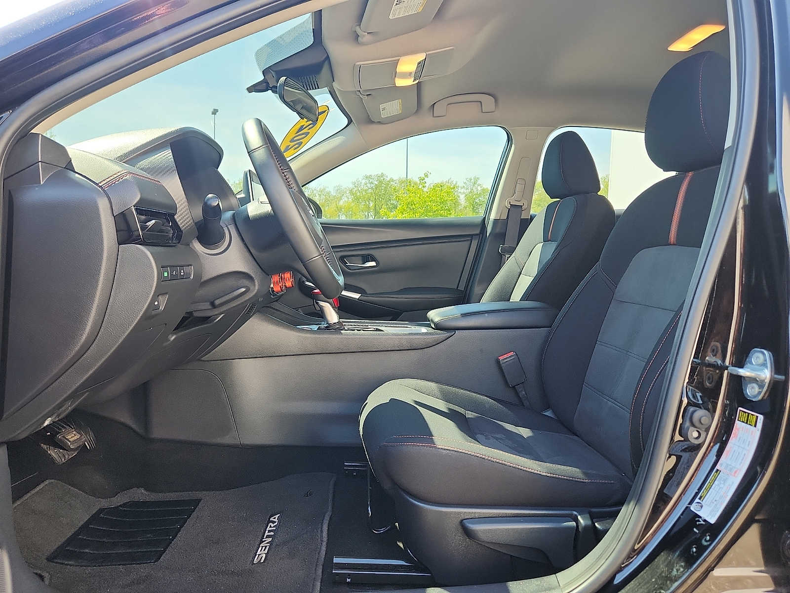 2024 Nissan Sentra SR - Photo 13