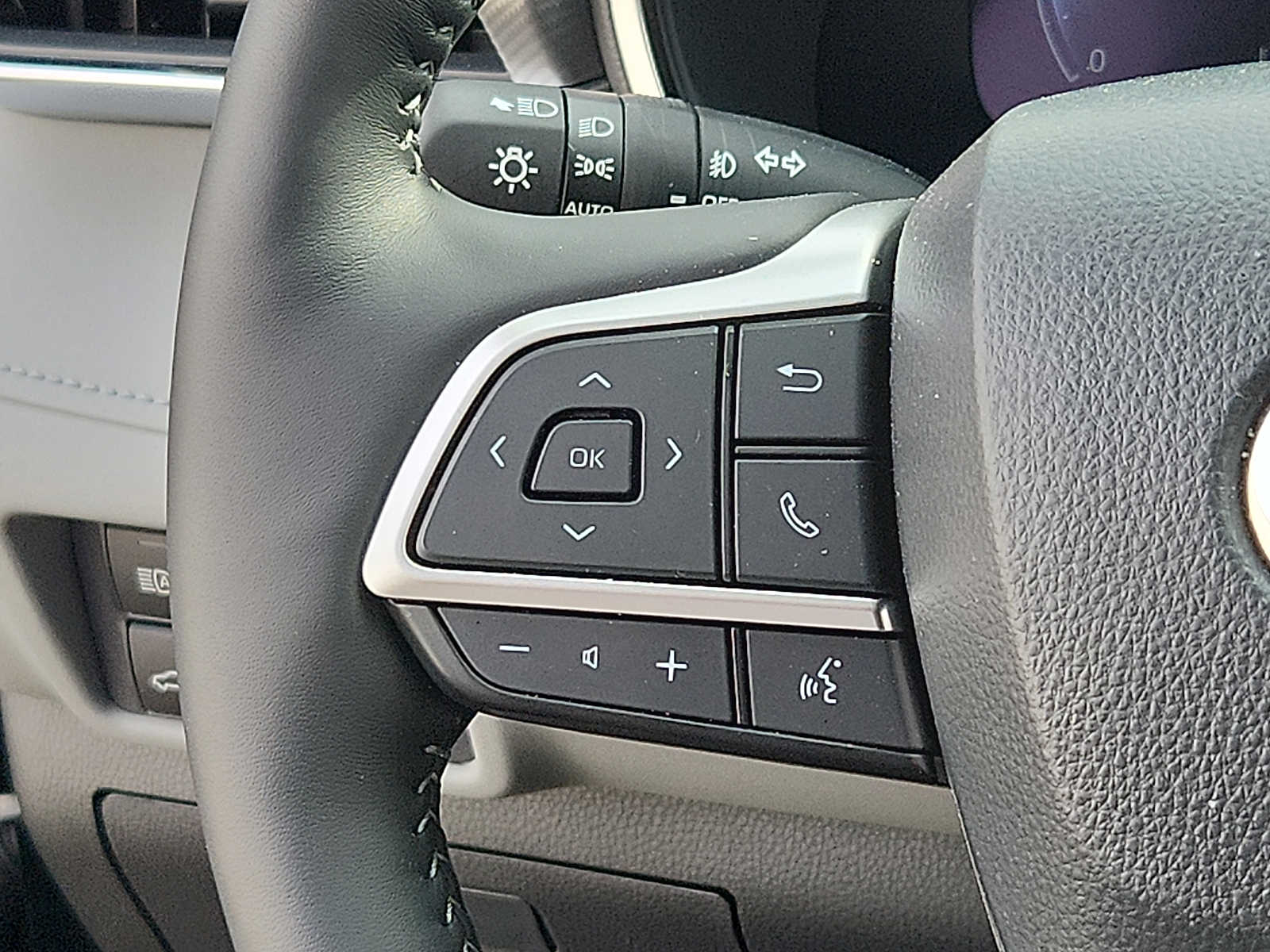 2026 Toyota Highlander Platinum - Photo 21