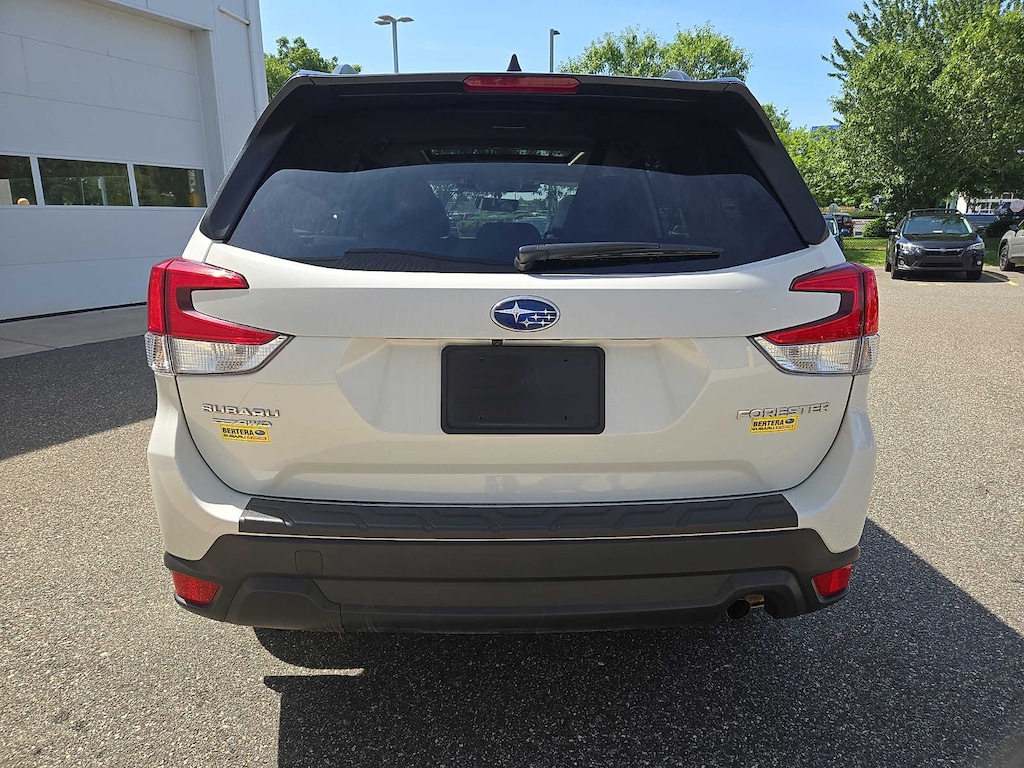 Used 2024 Subaru Forester Premium AWD