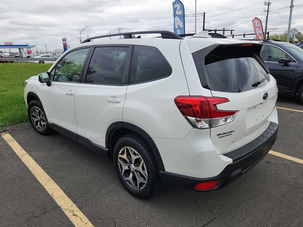 Used 2020 Subaru Forester Premium CVT