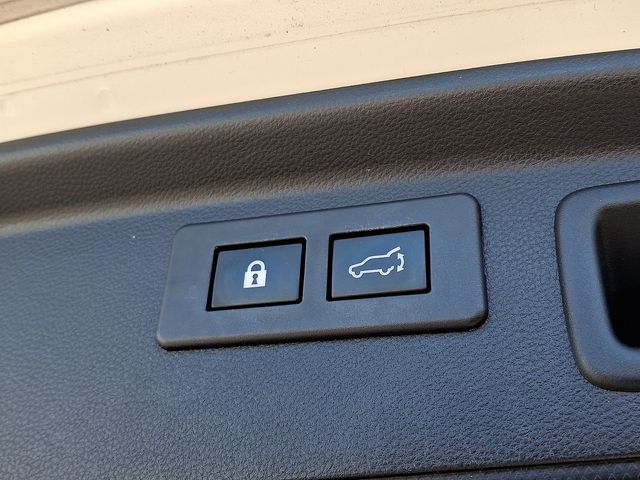 2022 Subaru Forester Premium - Photo 33