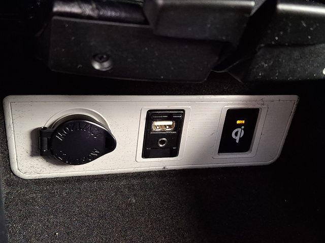 2016 Toyota Avalon XLE Premium - Photo 26
