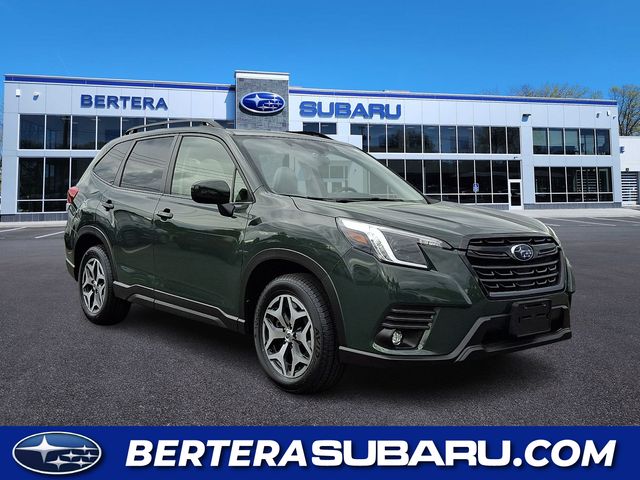 2024 Subaru Forester Premium - Photo 1