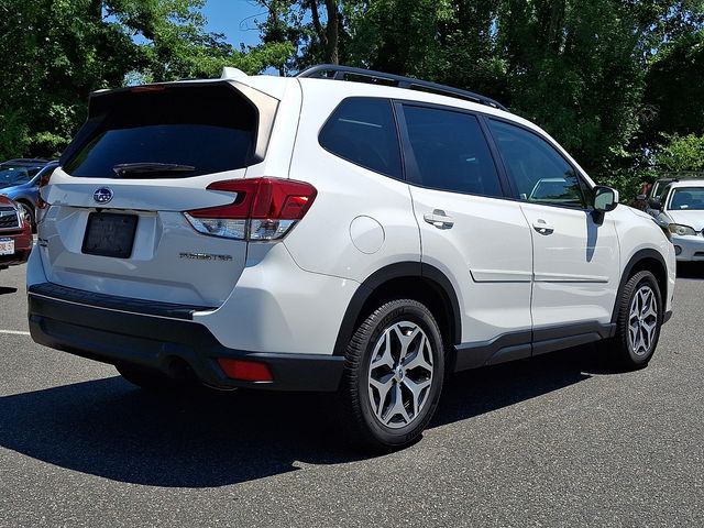 2022 Subaru Forester Premium - Photo 6