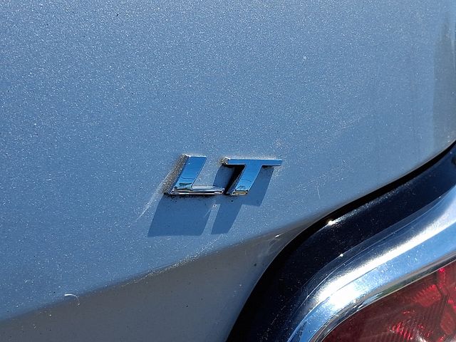 2017 Chevrolet Sonic LT - Photo 30