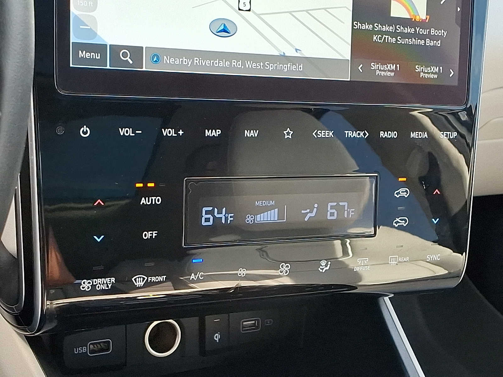 2022 Hyundai Tucson Limited - Photo 17