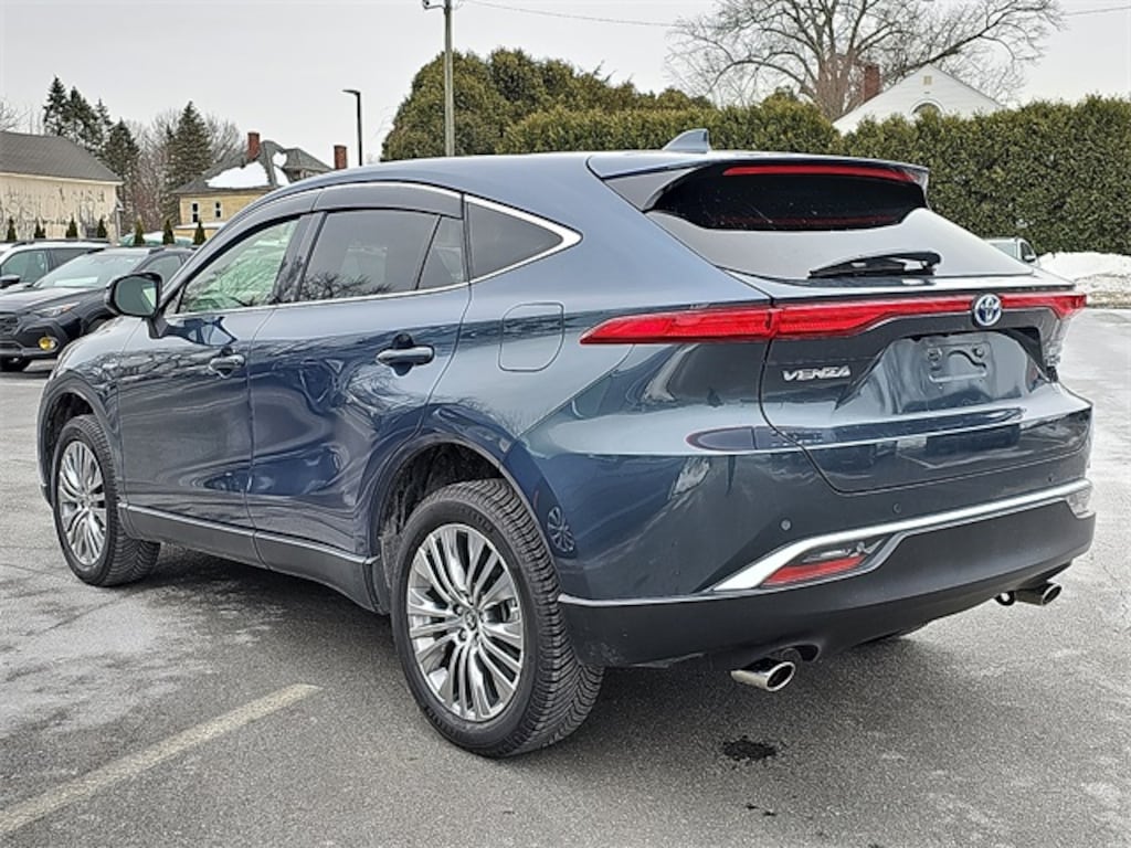 Used 2021 Toyota Venza SUV