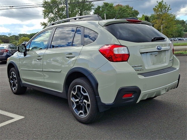 2017 Subaru Crosstrek 2.0i Premium photo 4