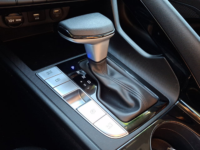 2023 Hyundai Elantra Blue - Photo 14