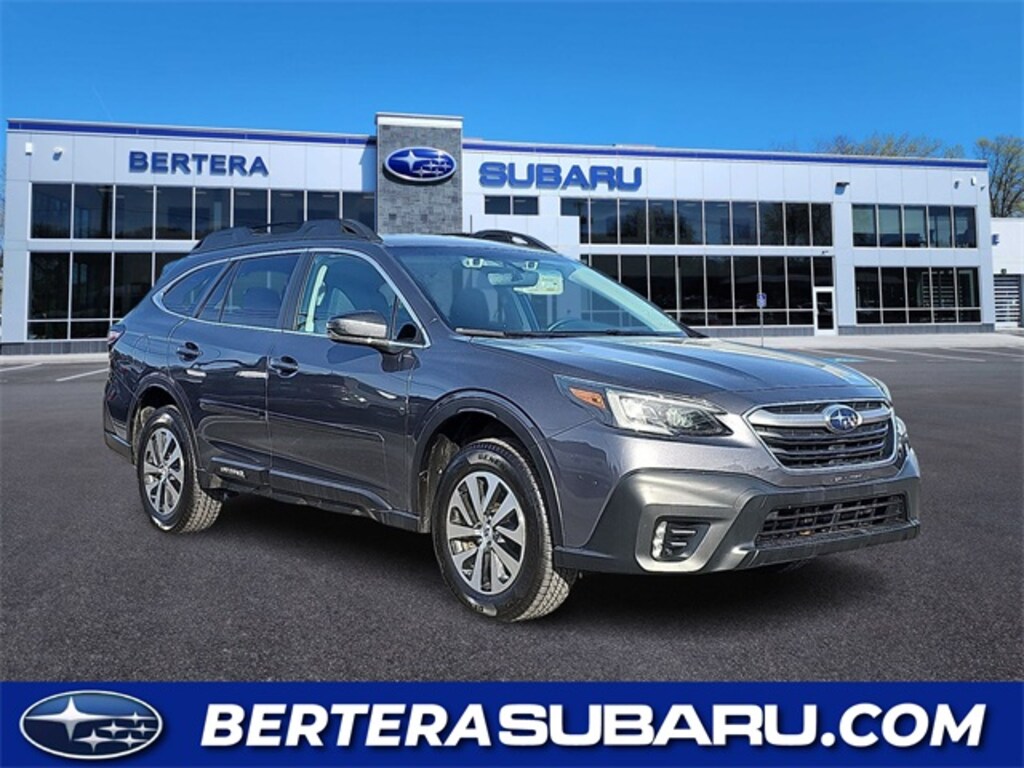 Used 2022 Subaru Outback Premium SUV
