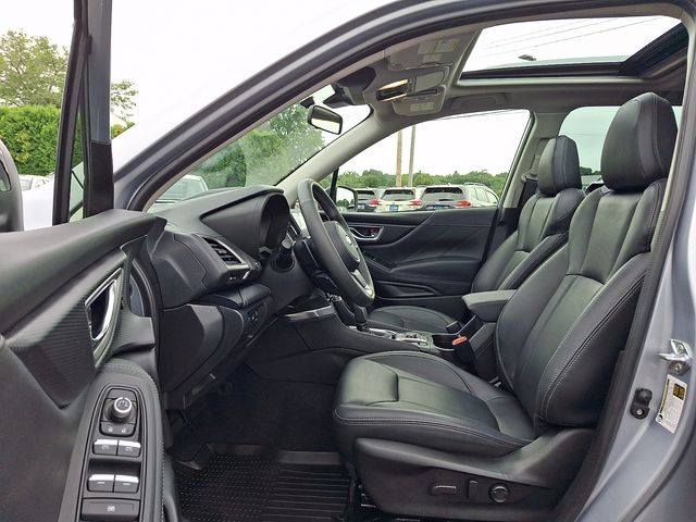 2023 Subaru Forester Touring - Photo 14