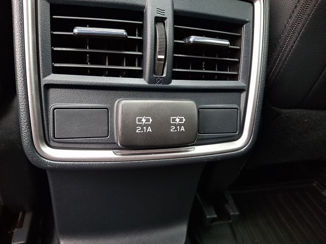 2022 Subaru Forester Limited - Photo 11