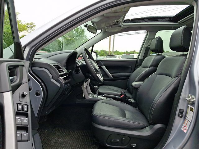 2018 Subaru Forester Limited - Photo 13