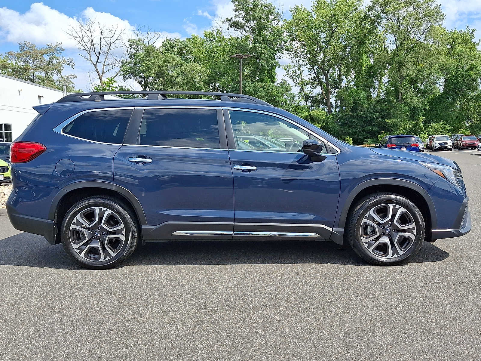 2024 Subaru Ascent Touring - Photo 7