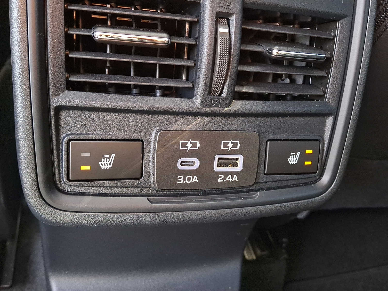 2026 Subaru Outback Limited - Photo 11