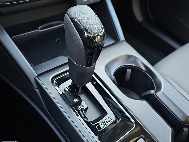 2026 Subaru Outback Limited - Photo 14
