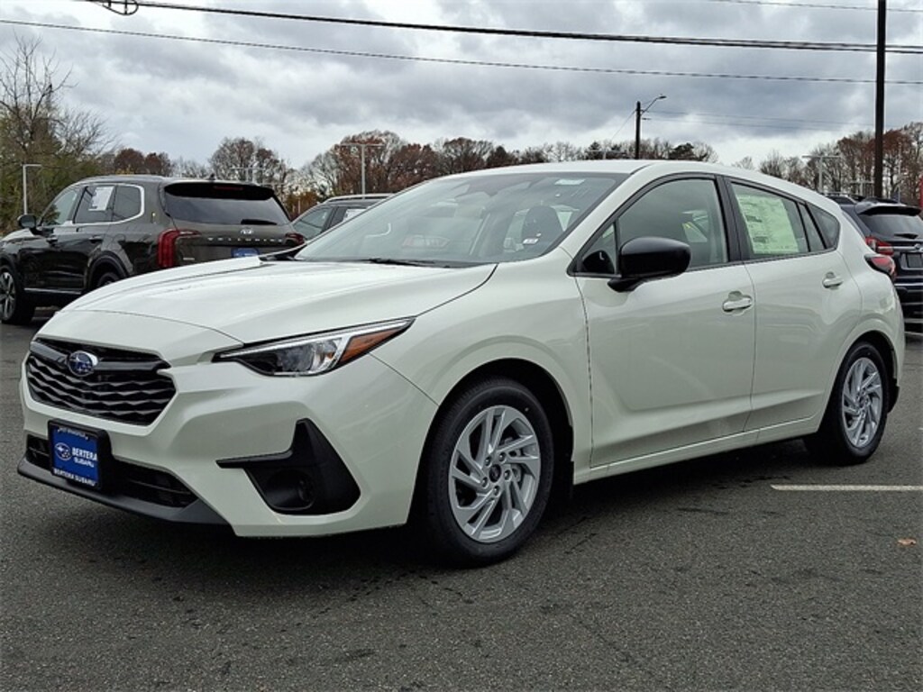 New 2025 Subaru Impreza Base 5-Door